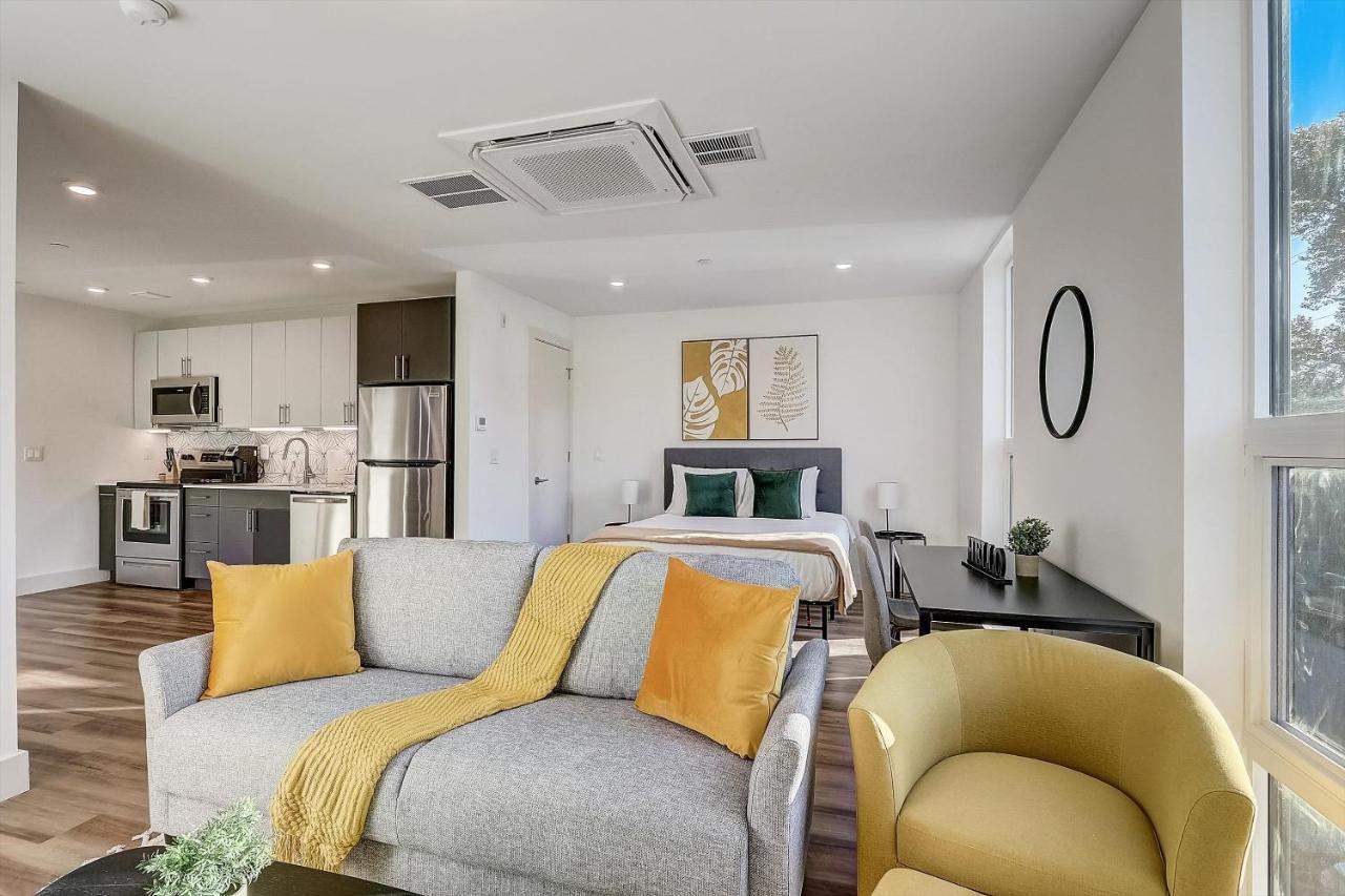 Frontdesk The Glenwood Apts Brewerytown Philadelphia 아파트 객실 사진