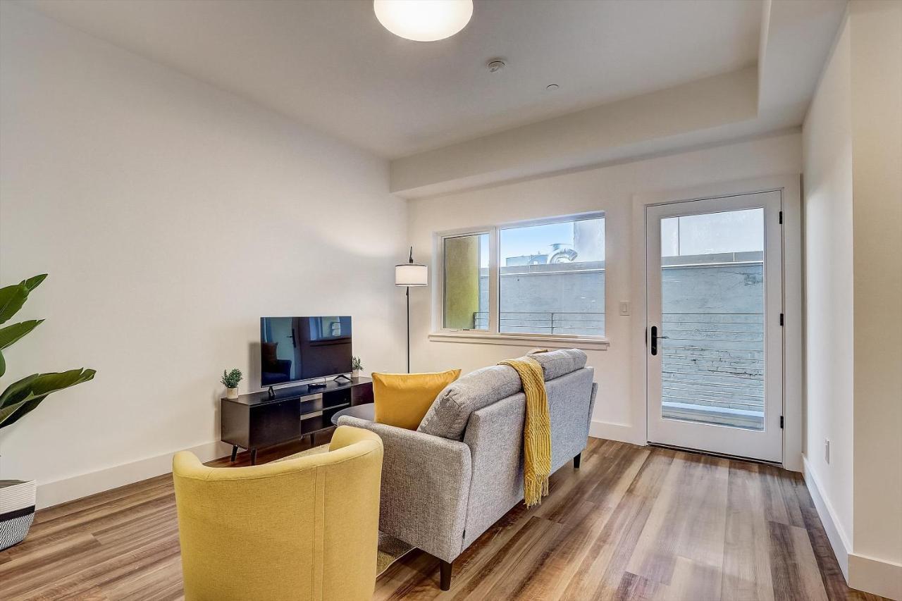 Frontdesk The Glenwood Apts Brewerytown Philadelphia 아파트 객실 사진